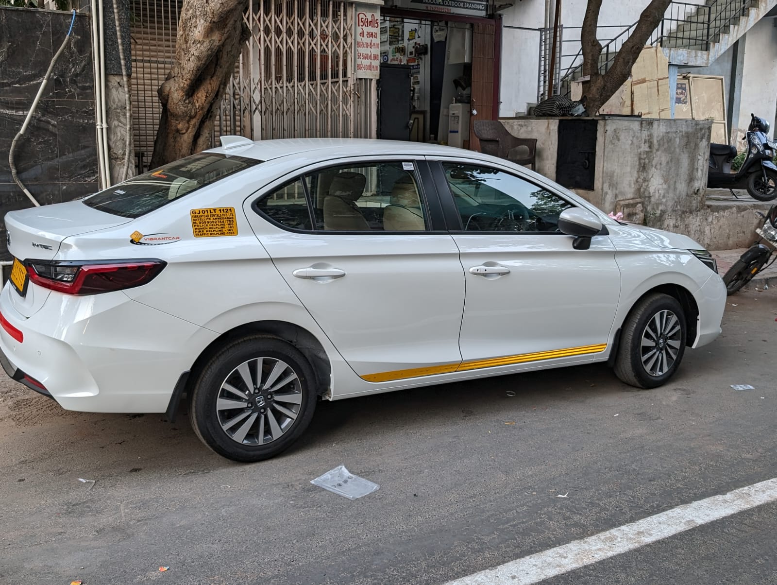 Honda City sedan for taxi service
